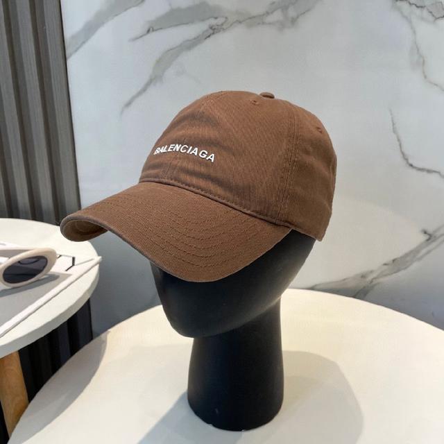 Balenciaga 巴黎世家 棒球帽我家对巴黎世家的工艺已经是炉火纯青了