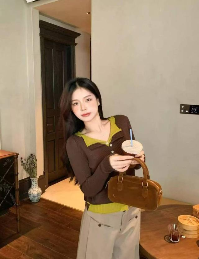 【預購商品】【1119結單】【批發】正韓 假兩件針織上衣 111303♨️正韓服飾♨️