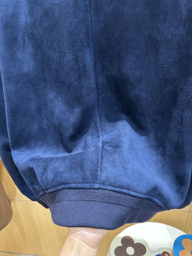 ⚠️反绒原皮筛选严苛，天然皮面瑕疵较多，裁片损耗大，