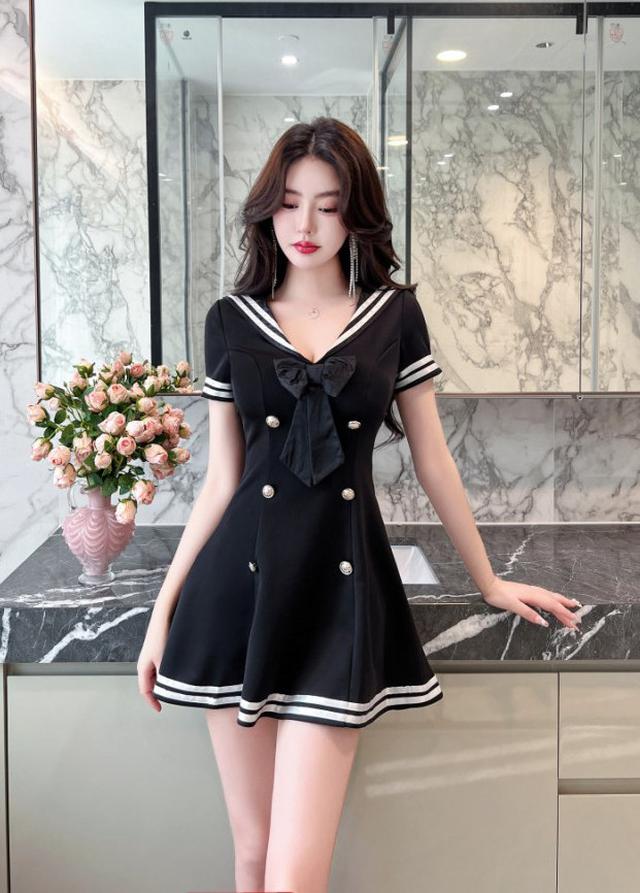 🌹NovaAmi🌹學院風蝴蝶結V領性感翻領制服連衣裙