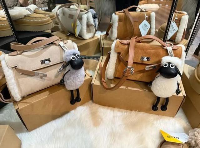 澳洲🇦🇺🐑UGG AUSTRALIAN 羊咩咩鑰匙圈🐑【四色可選】#09/16
