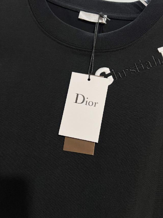 色刺绣logo 男女同款 短袖t恤 ·定制320克重100％双纱