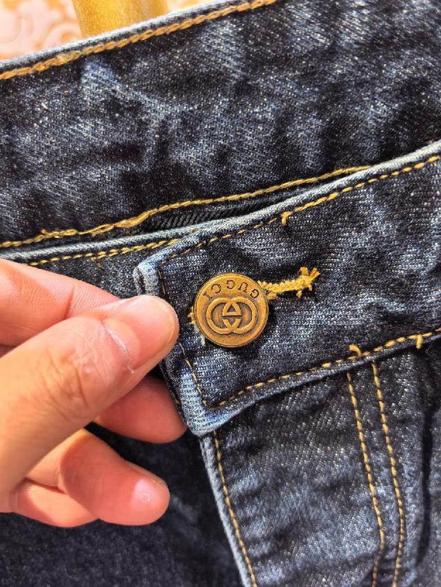 新款牛仔裤 完美蓝色水洗 纯手工