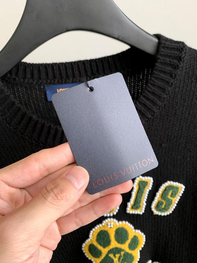 德国进口机提花组织而成 精确地控制纱线的排列和交织方式