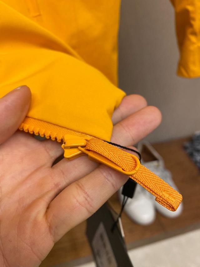 始祖鸟/男士冲锋衣内胆羽绒服户外休闲运动外套