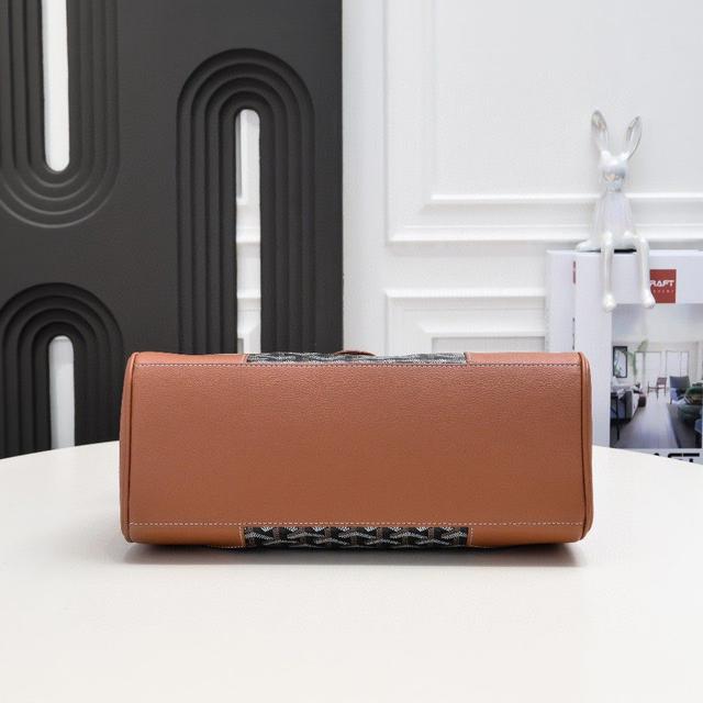 25早春🎉PRADA 专柜 新款🎉（全皮系）【原单品质+