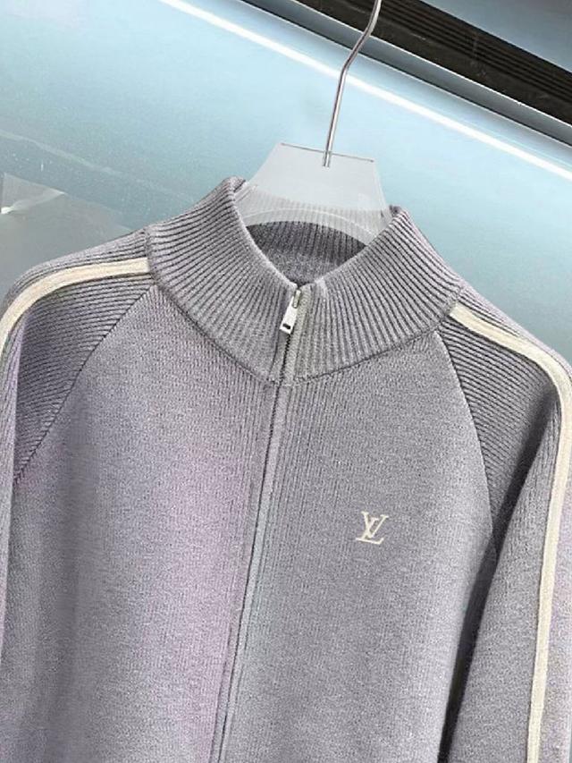 定制高品质聚酯纤维面料！顶级时尚大牌元素logo设计