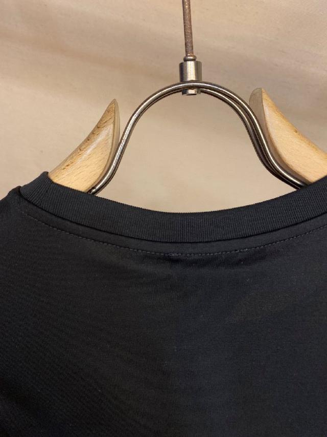 新款短袖yyds😍 日常出门闭眼搭