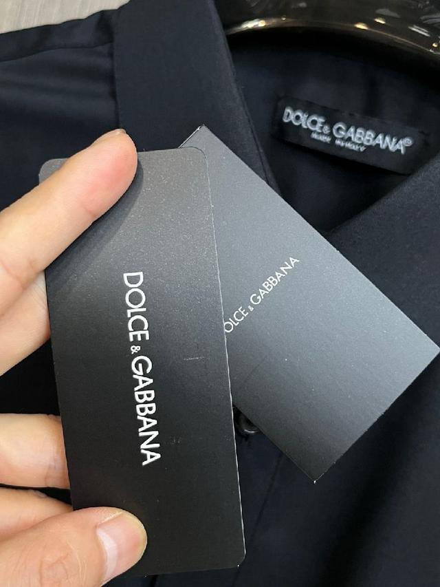 人工学立体裁剪，上身自然修身，暗门襟设计，纯棉竹纤维面料