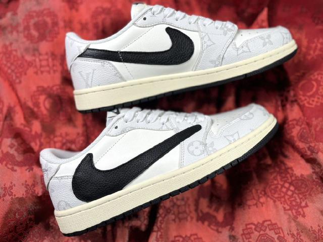 Rare Customized Air Jordan 1 Off 驴牌