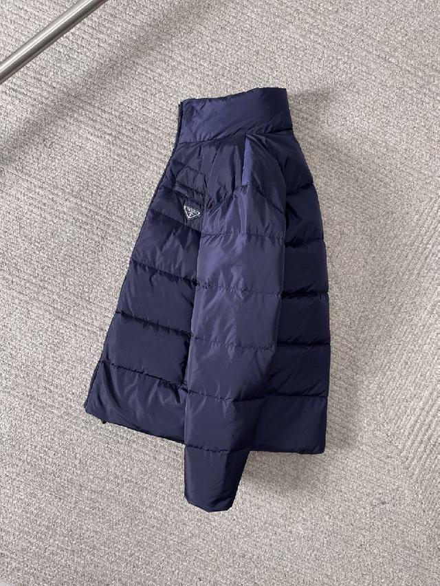 MONCLER 蒙口 25ss新款无袖立领羽绒马甲背心，男女同款