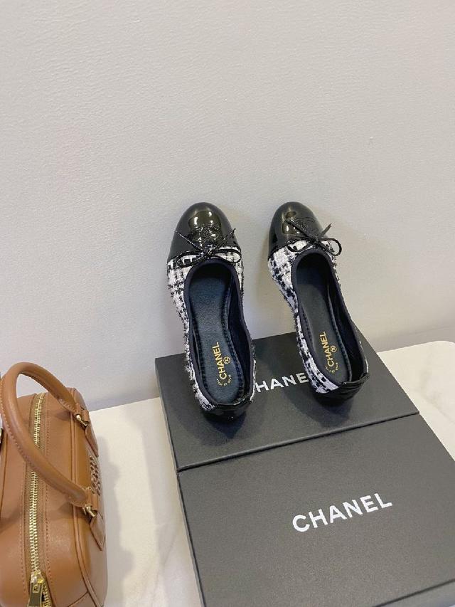 Chanel.VintageF036 2025ss小香秋冬新款一脚蹬毛毛鞋玛丽珍乐福鞋