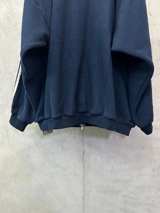 面料:定染赛洛纺12支*12支竹节牛仔面料 人工马骝 成衣洗褪 定制三角标