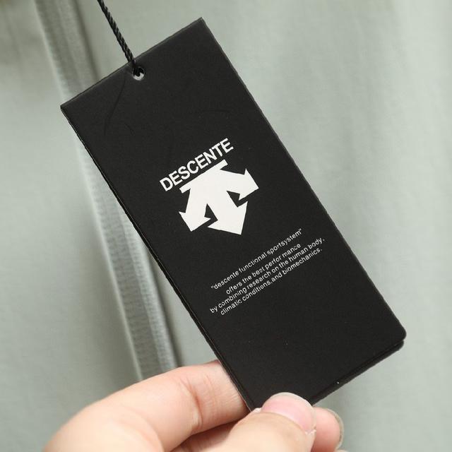 迪桑特/DESCENTE男士户外冰丝凉感连帽防晒皮肤衣