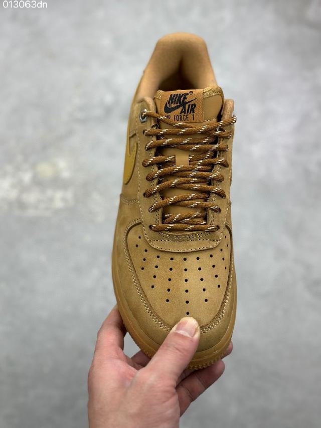 Jordan Air Jordan 1 Low OG SP 多方联名合作倒钩低帮