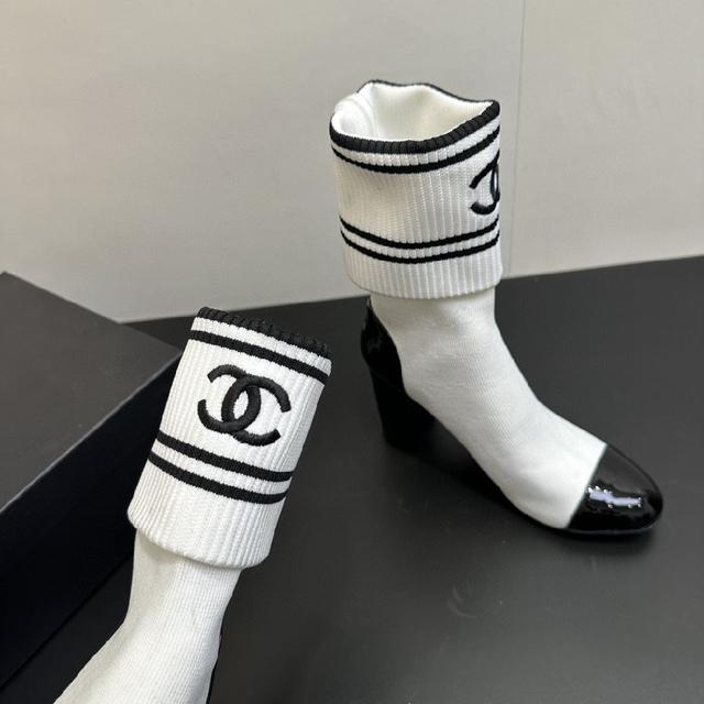 香奈儿小香25Ss秋冬小香粗跟袜子靴 袜筒采用针织飞织弹力毛线