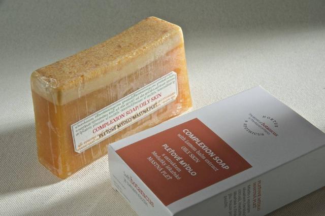 捷克國寶菠家 檸檬手工皂150g#11/04