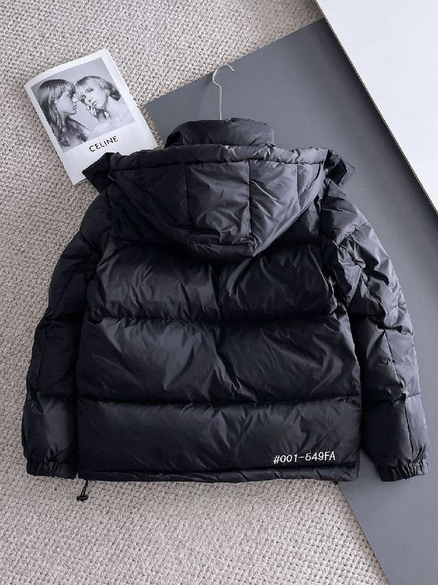 一衣两种穿法🌟时尚顶级羽绒服