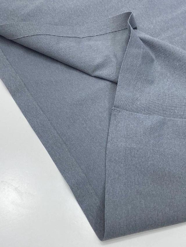 来看看短裤的细节，堪称绝品~穿起来更舒服！走线各方面跟不用说，