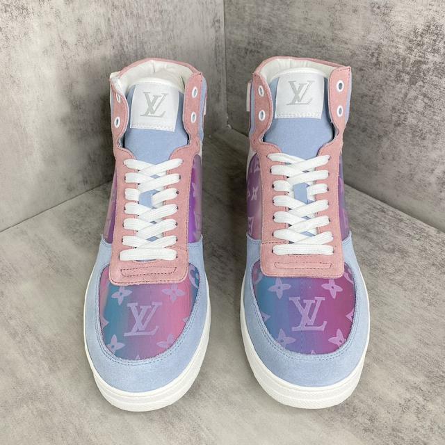高帮运动鞋 Monogram 丹宁布取自可循环聚酯纤维