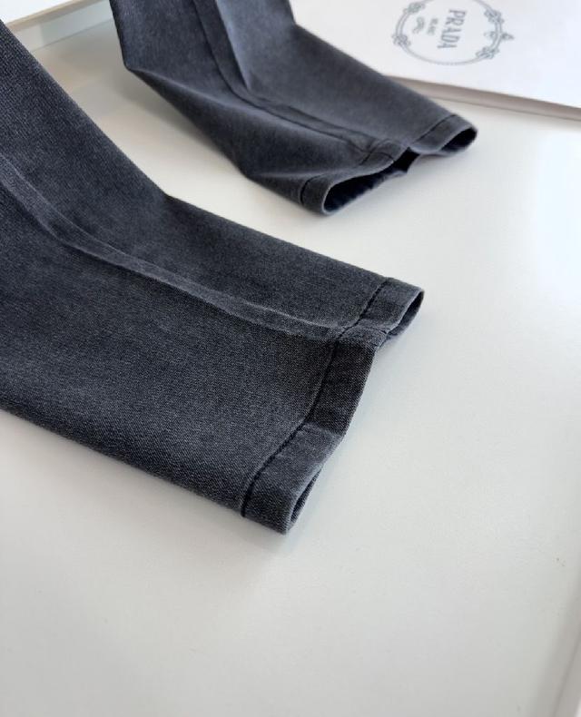 r*da普*达 2023春夏 经典百搭五袋款烟灰色牛仔裤！