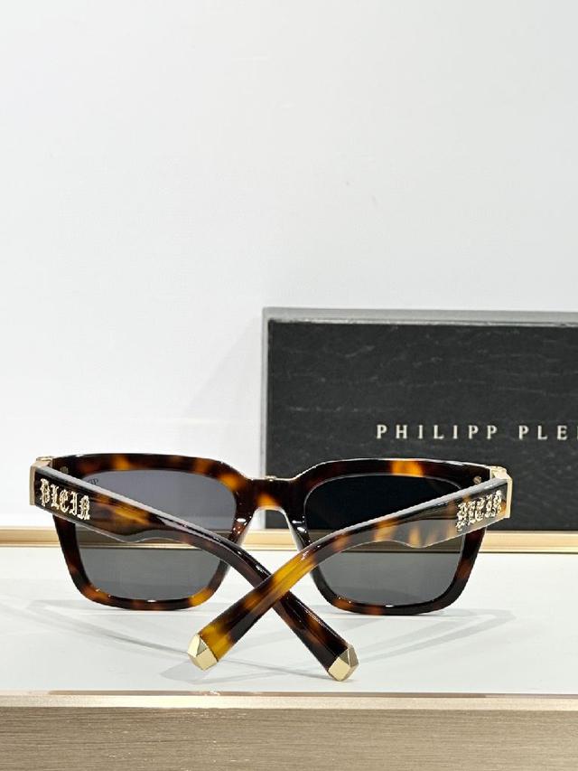 TOP QUALITY MODEL：Dior Label S1F