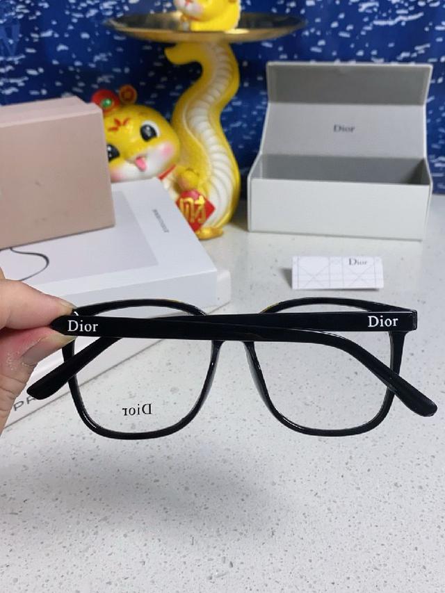 墨镜女潮高级感方形大框韩版网红眼镜圆脸显瘦防紫外线