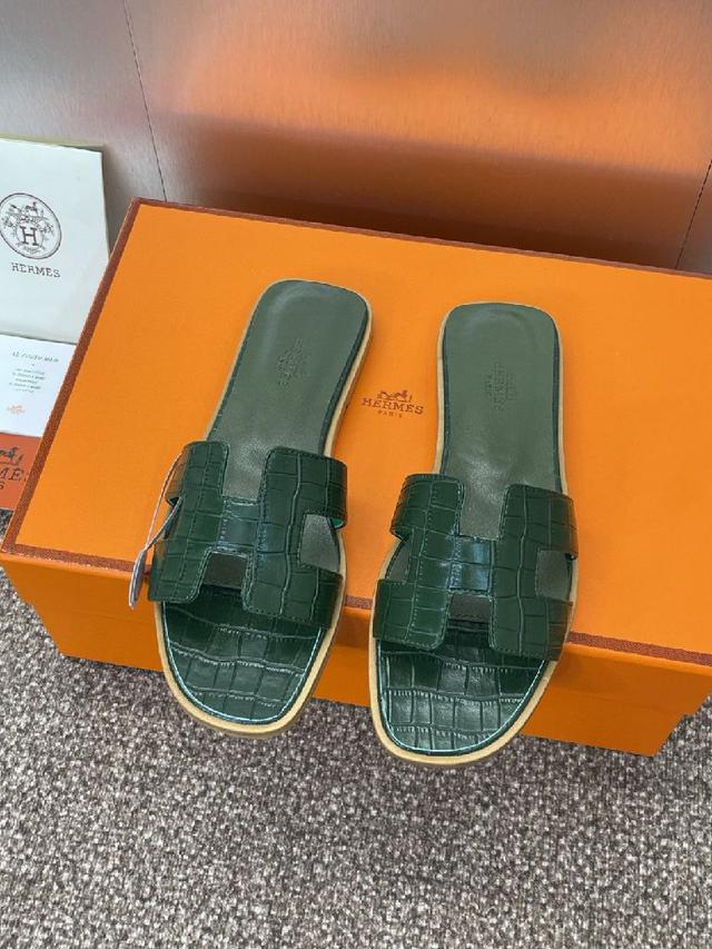 Hermes 春夏经典款 Oran 拼色工字拖女鞋  H家平底圆头露趾果