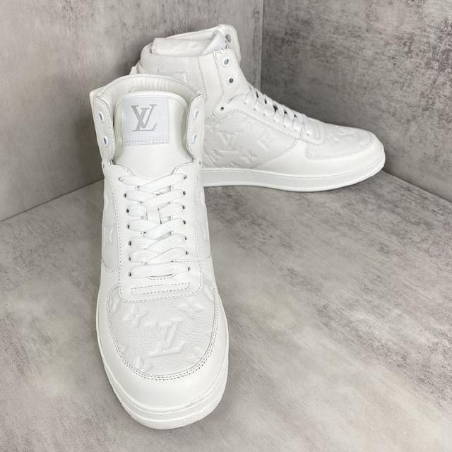 高帮运动鞋 Monogram 丹宁布取自可循环聚酯纤维