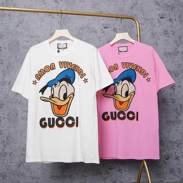 Gucci唐老鸭刺绣短袖
