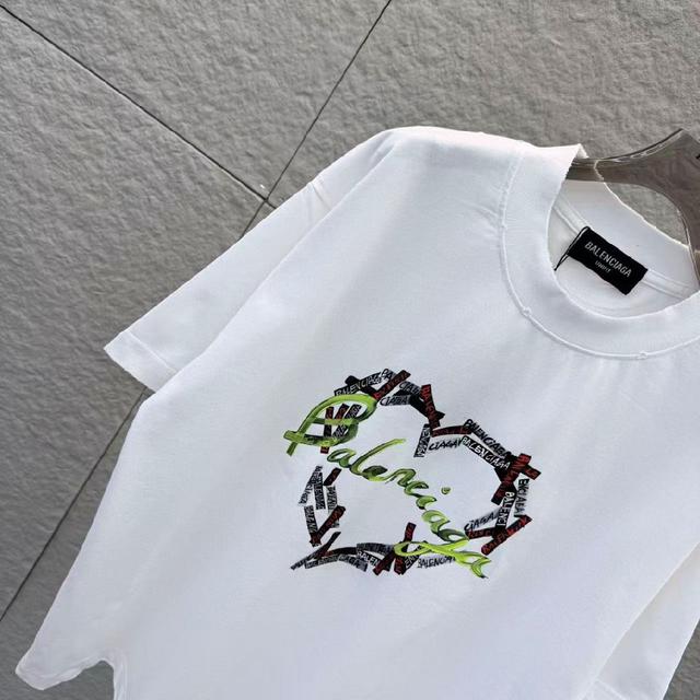 2026春夏新款 3D立体滴胶 洗水磨破  圆领短袖t恤 上身超舒服