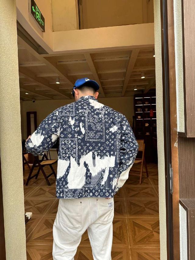 Louis Vuitton 路易威登X草间弥生秋季新款牛仔外套