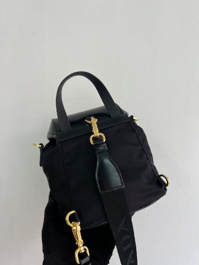 P家最经典最畅销最百搭的背包新品 出行随性搭配