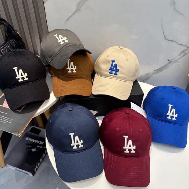 队限量版棒球帽！做工细致 工艺复杂 ，MLB（美国职业棒球大联盟）