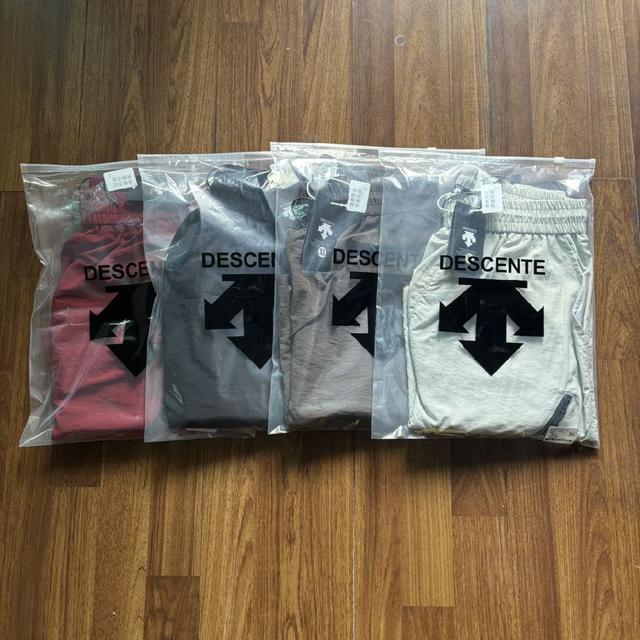 迪桑特25夏季新品！男士户外运动轻量薄款跑步健身速干