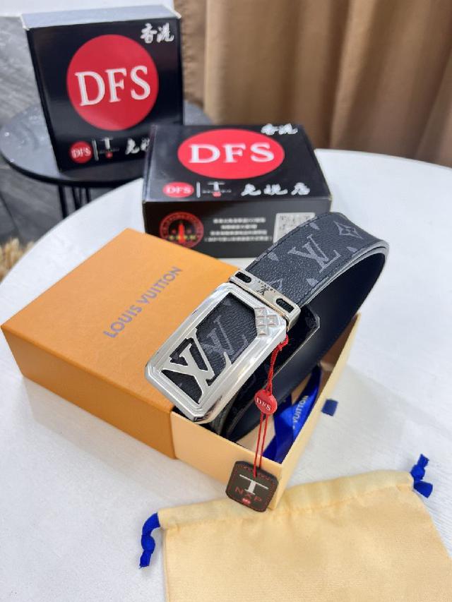 推荐 实物拍摄，路易威登Lv皮带，zp同步 新款男士皮