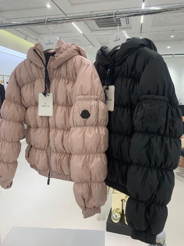 超可爱 女人味 毛毛虫短款羽绒服