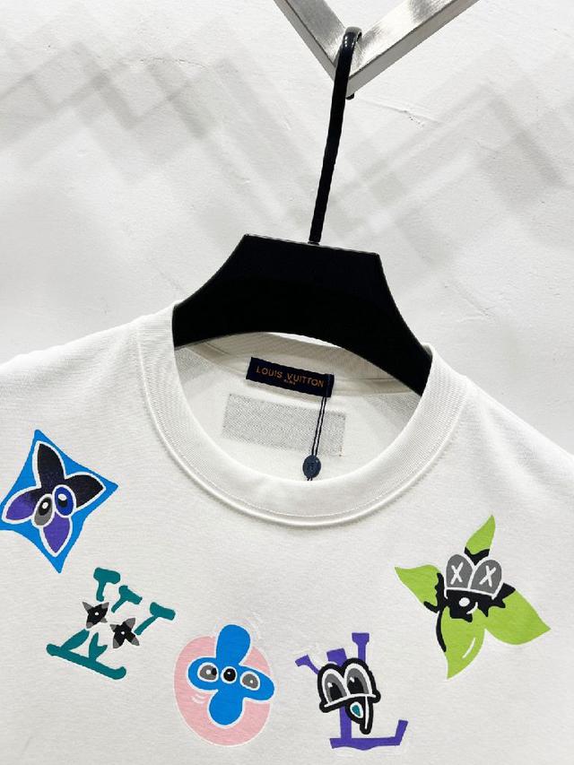 法国路威酩轩集团-LVMH旗下品牌，著名奢侈品箱包和