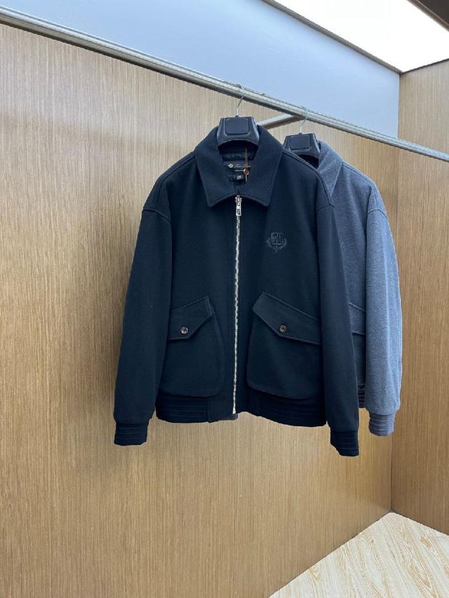 高端推荐牛货 2025秋冬款男士原单纯正90羽绒服！