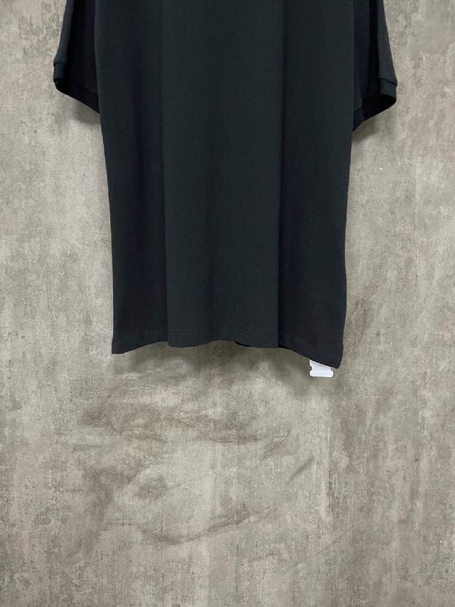 Miu Miu 25ss 经典小标刺绣logo翻领 短袖polo衫