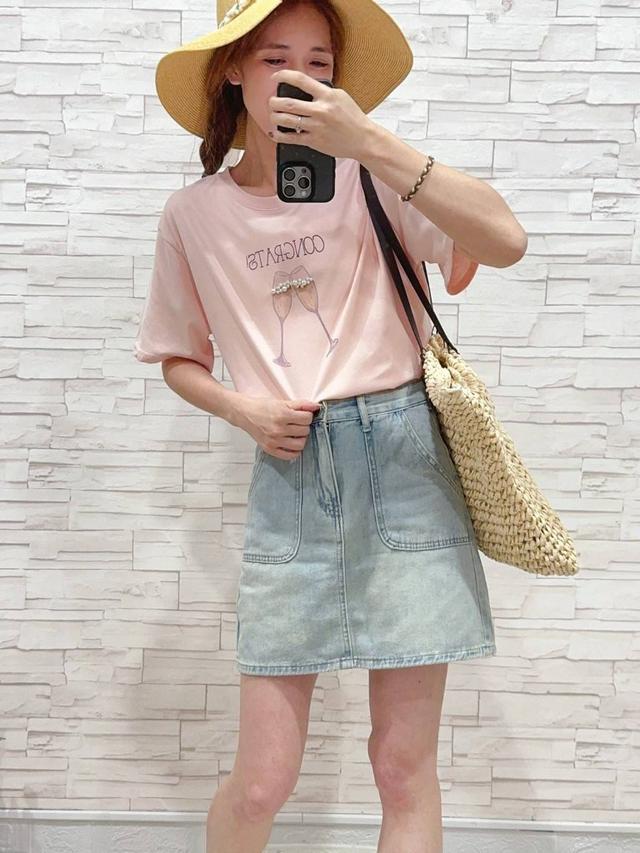 優雅高腳杯釘珠T(預購)