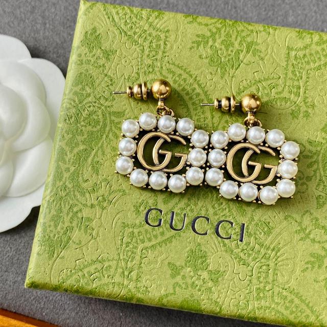 GUCCI 耳釘 批價350
