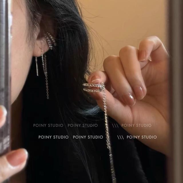 《預購》一款兩戴流蘇鑲鑽耳骨夾耳環精緻 百搭設計感耳釘時尚小眾精靈耳女