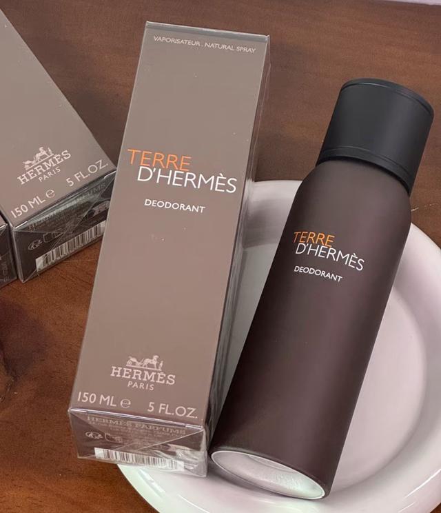 愛馬仕Hermès大地（Terre d'Hermès）噴霧式香體液150ml#07/24