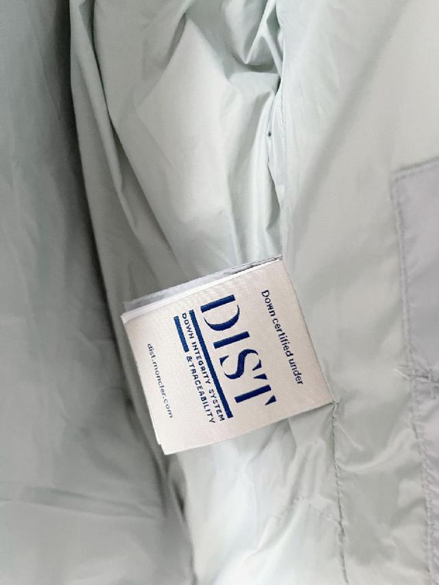 Mo 最新爆款💥立领大标羽绒服🔥浮雕填充工艺 95