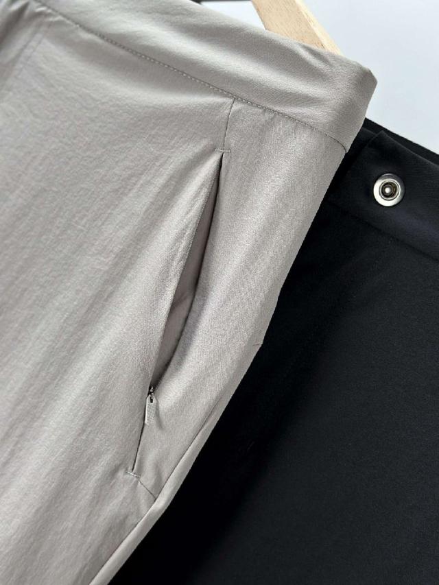 女士户外冰丝凉感防晒皮肤衣 面料科技: 轻量化防晒 耐磨透气