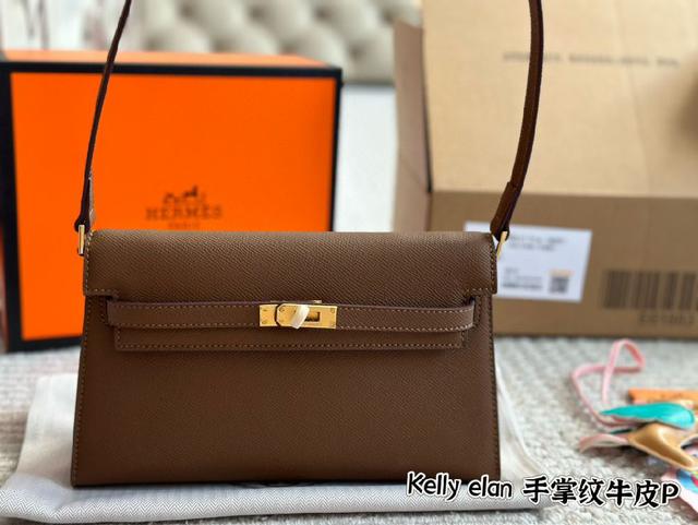 配丝巾+飞马 腋下尺寸刚刚好！ 真的太太太太好看