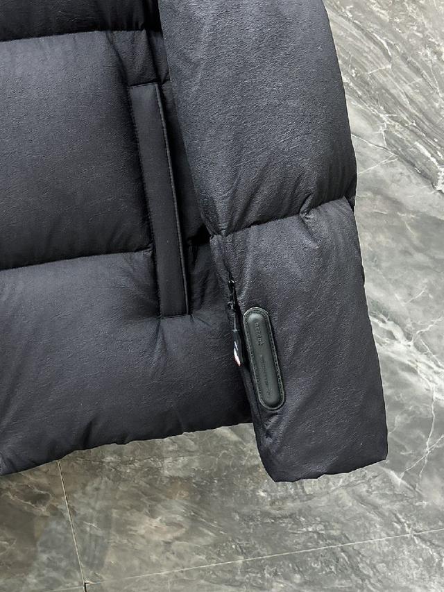 高端推荐牛货 2025秋冬款男士原单纯正90羽绒服！