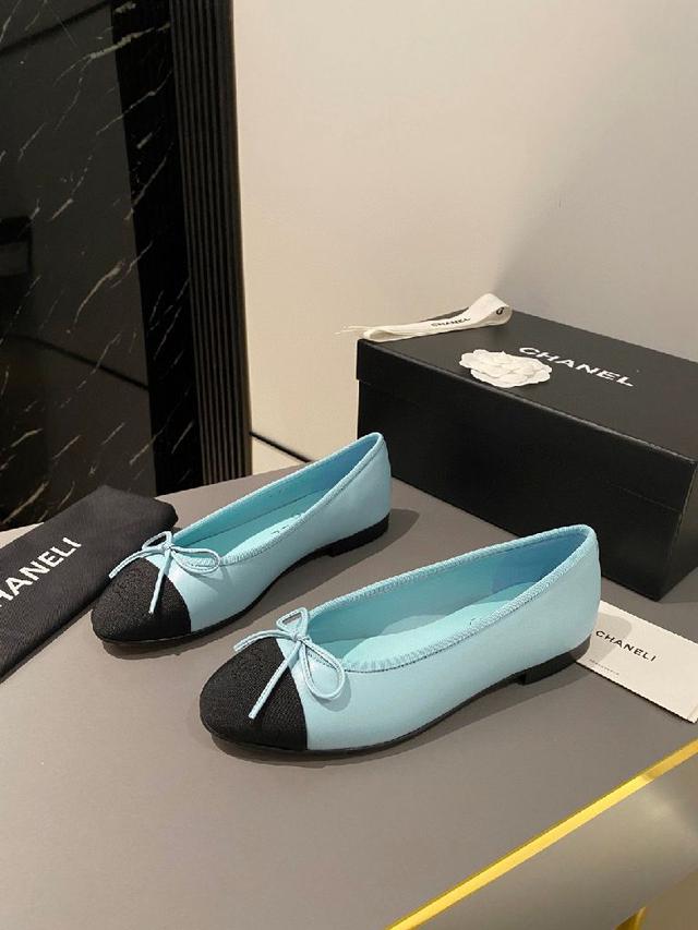 𝐂𝐇𝐀𝐍𝐄𝐋最新涂鸦帆布鞋 顶级品质 帆布饼干鞋👟潮