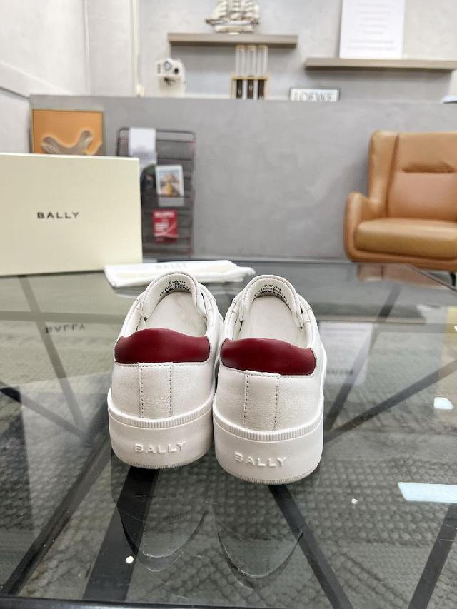 顶级代购🇮🇹 巴 炸街男神运动鞋潮经典配色专柜同步